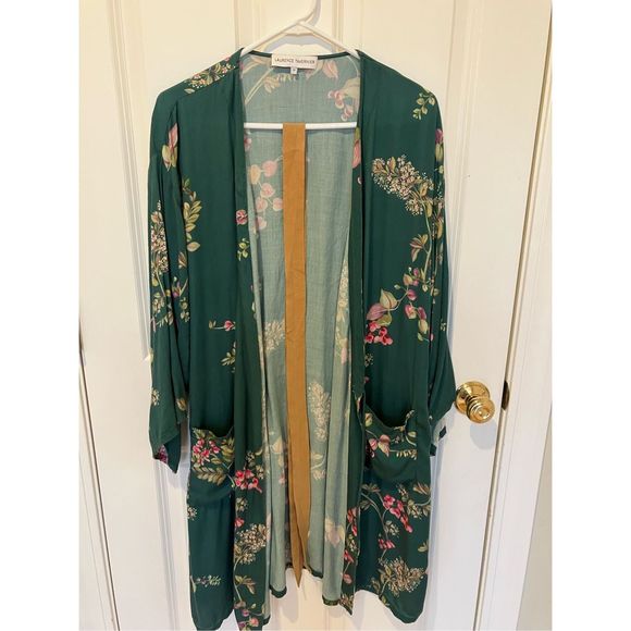 Laurence Tavernier Other - Laurence Tavernier Green Floral Print Robe, Medium